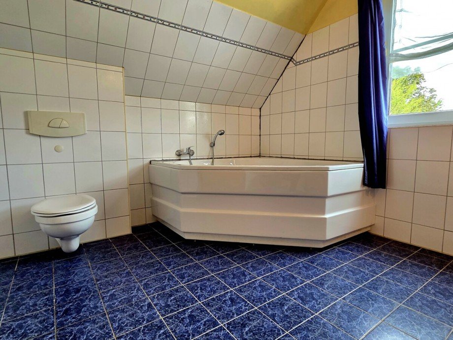Badezimmer OG Einfamilienhaus Lehmrade
