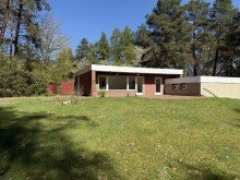 R�ckansicht Wohnen direkt am Wald: Bungalow mit gro�em Grundst�ck in naturnaher Lage von M�lln zu verkaufen