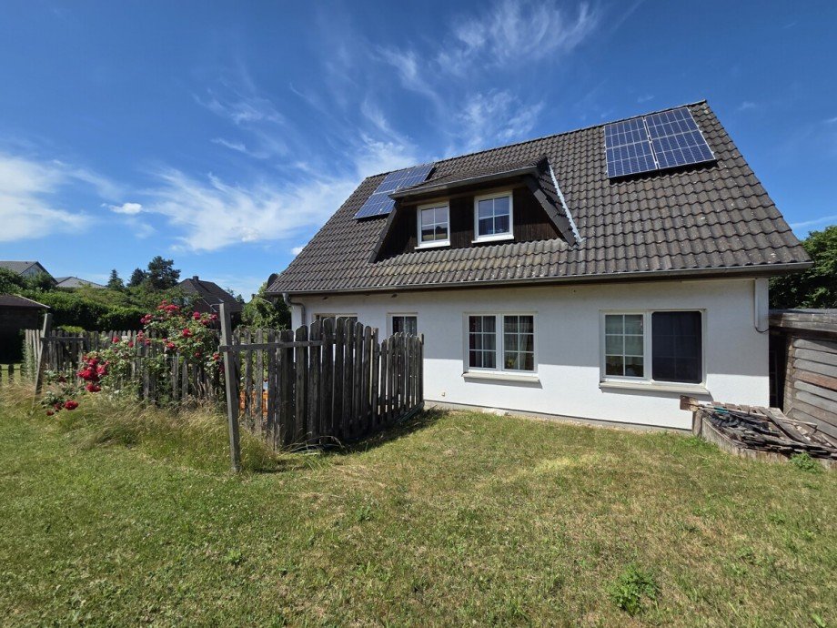 R�ckansicht Einfamilienhaus Lehmrade