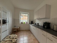 K�che Gewerbeeinheit EG Vermietetes Mehrfamilienhaus in Stadtn�he zur Anlage zu verkaufen | Rendite ca. 5% | Gewerbeeinheit + 2 Wohnungen | provisionsfrei