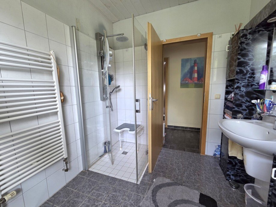 Duschbad EG Einfamilienhaus Lehmrade