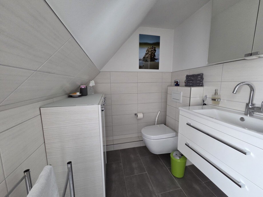 Bad DG Einfamilienhaus M�lln