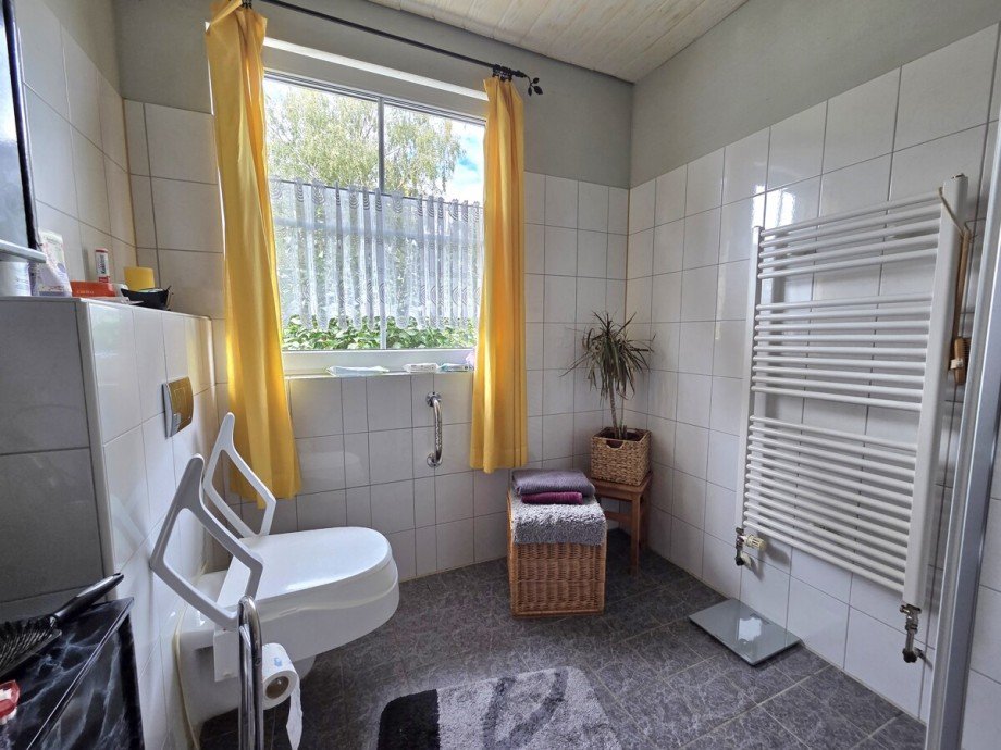 Duschbad EG Einfamilienhaus Lehmrade