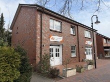 Au�enansicht Vermietetes Mehrfamilienhaus in Stadtn�he zur Anlage zu verkaufen | Rendite ca. 5% | Gewerbeeinheit + 2 Wohnungen | provisionsfrei