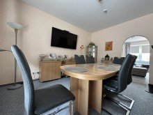 Esszimmer GEM�TLICHES EINFAMILIENHAUS | GRO�ER GARTEN | ZUHAUSE F�R DIE GANZE FAMILIE | M�LLN