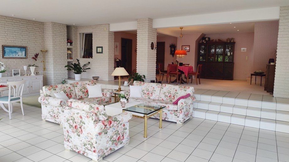 Wohnzimmer und Wintergarten Haus M�lln
