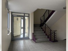 Treppenhaus Wohnen mit Blick auf den M�llner Kurpark: 2-Zimmer Eigentumswohnung in zentraler Lage in M�lln zu verkaufen!