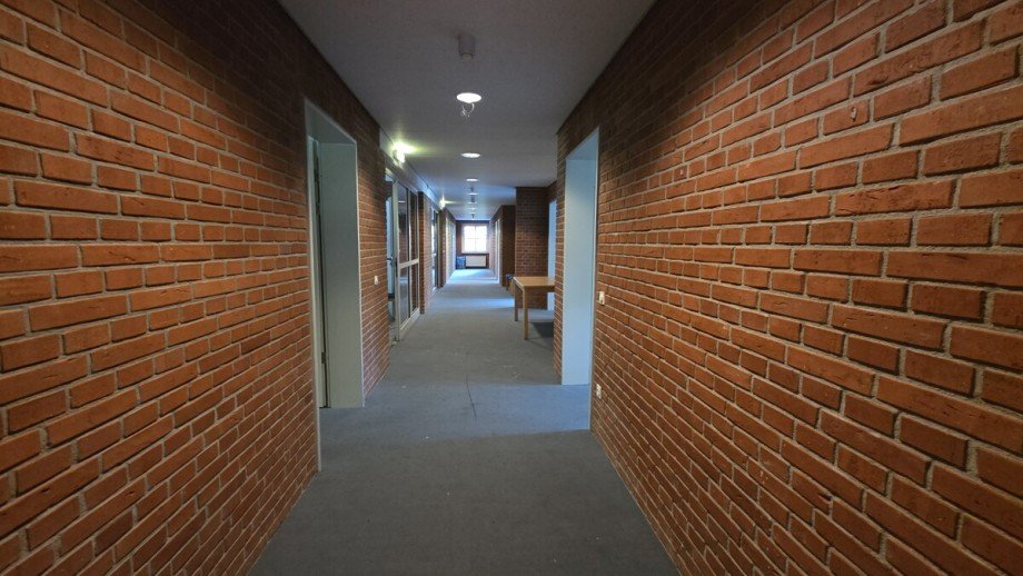 Flur EG B�rohaus Alt M�lln