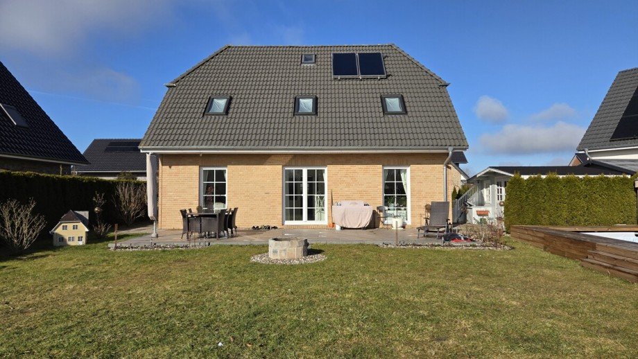 R�ckansicht Einfamilienhaus Fuhlenhagen