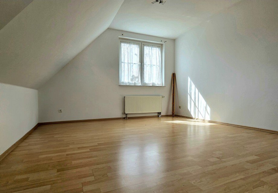 Zimmer OG Einfamilienhaus Lehmrade